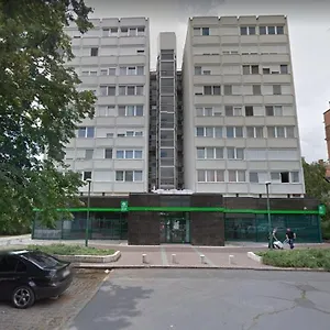 דירה Center One, דברצן